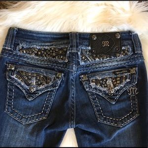 Miss Me Jeans Skinny Buckle Jeans 25” Bling